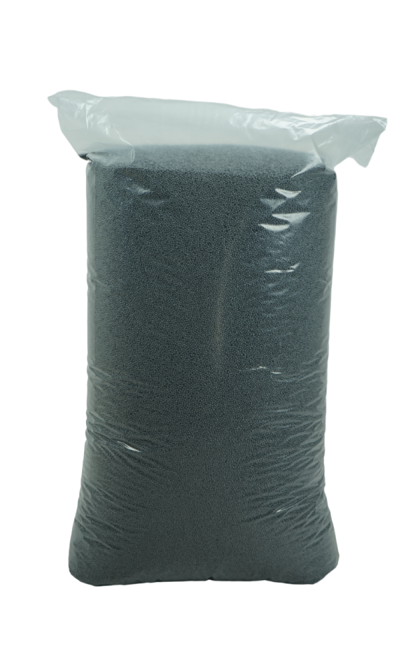 Een zak van 333 liter met EPS parels HR++ voor kruipruimte isolatie